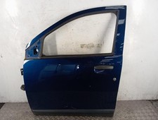 Porte avant et accessoires Dacia DOKKER