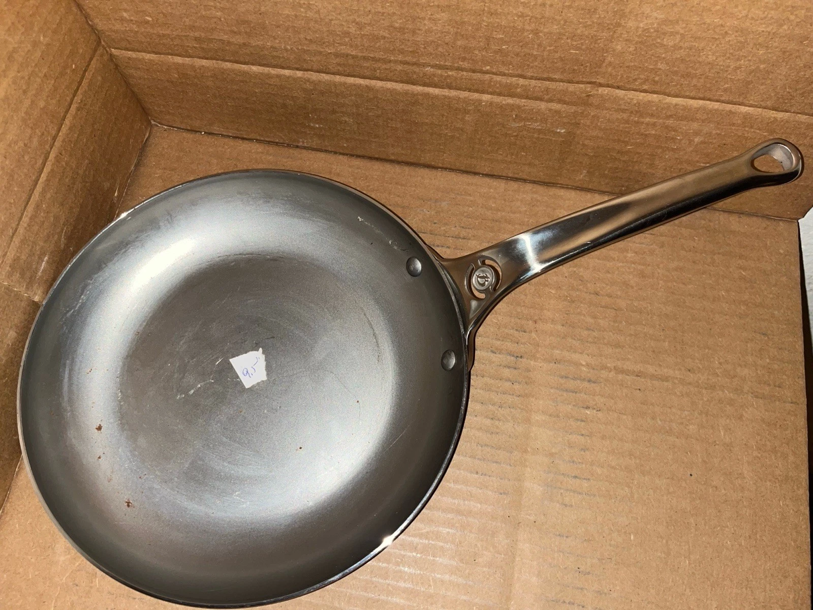 De Buyer Mineral B Pro Carbon Steel Fry Pan, Nonstick 9.5” Induction Ready
Opens in a new window or