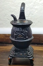 Vintage Small 5" Cast Iron Pot Belly Stove, Salesman Sample, Display Piece 