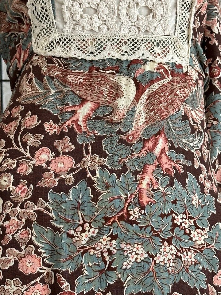 Vintage Black Label Gunne Sax-Indian Cotton Bird Print-1960s Bohemian Gown-Small - Image 4 of 4