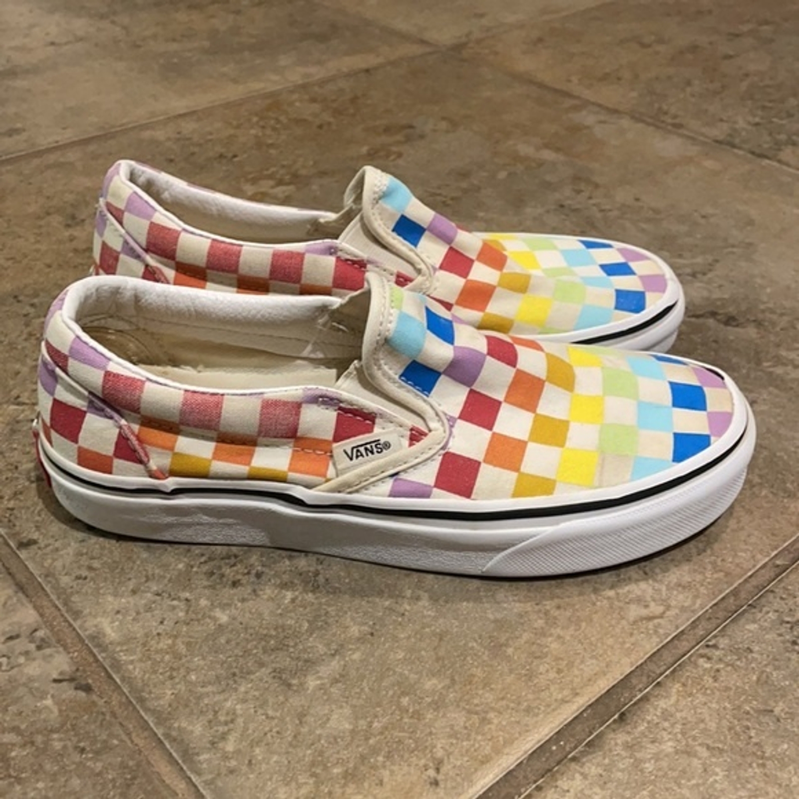 Vans Rainbow Checkerboard Slip-on Sneakers Unisex Size M4 W 5.5 500714 thumbnail 8