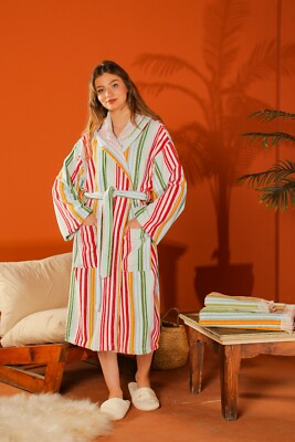 Women s Vibrant Striped Towel Hooded Bathrobe   Cotton Robe with Belt and Pocket