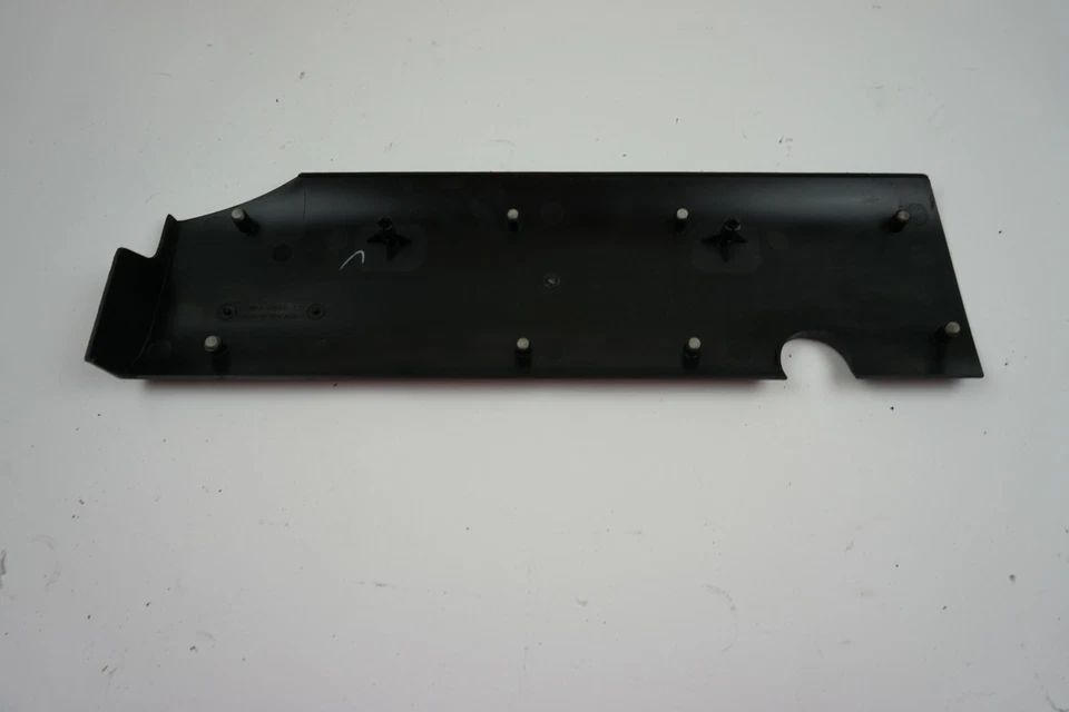 2004 JAGUAR XJ8 Engine Cover OEM - Image 3 of 4