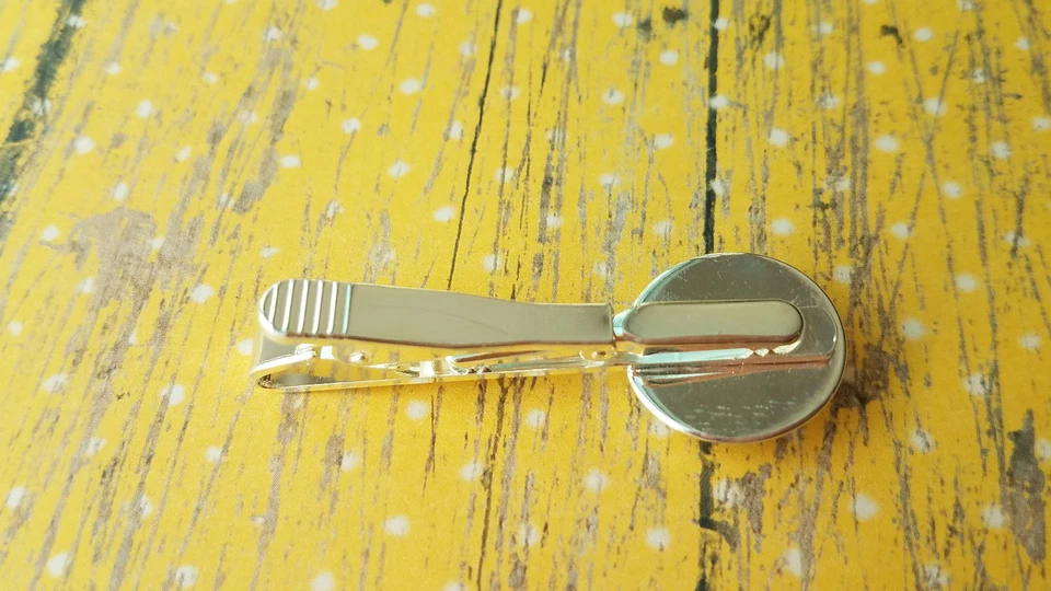  Clip de corbata de hueso fósil dinosaurio T.Rex blanco y negro de 18 mm, accesorios para hombre Foto 4 de 4