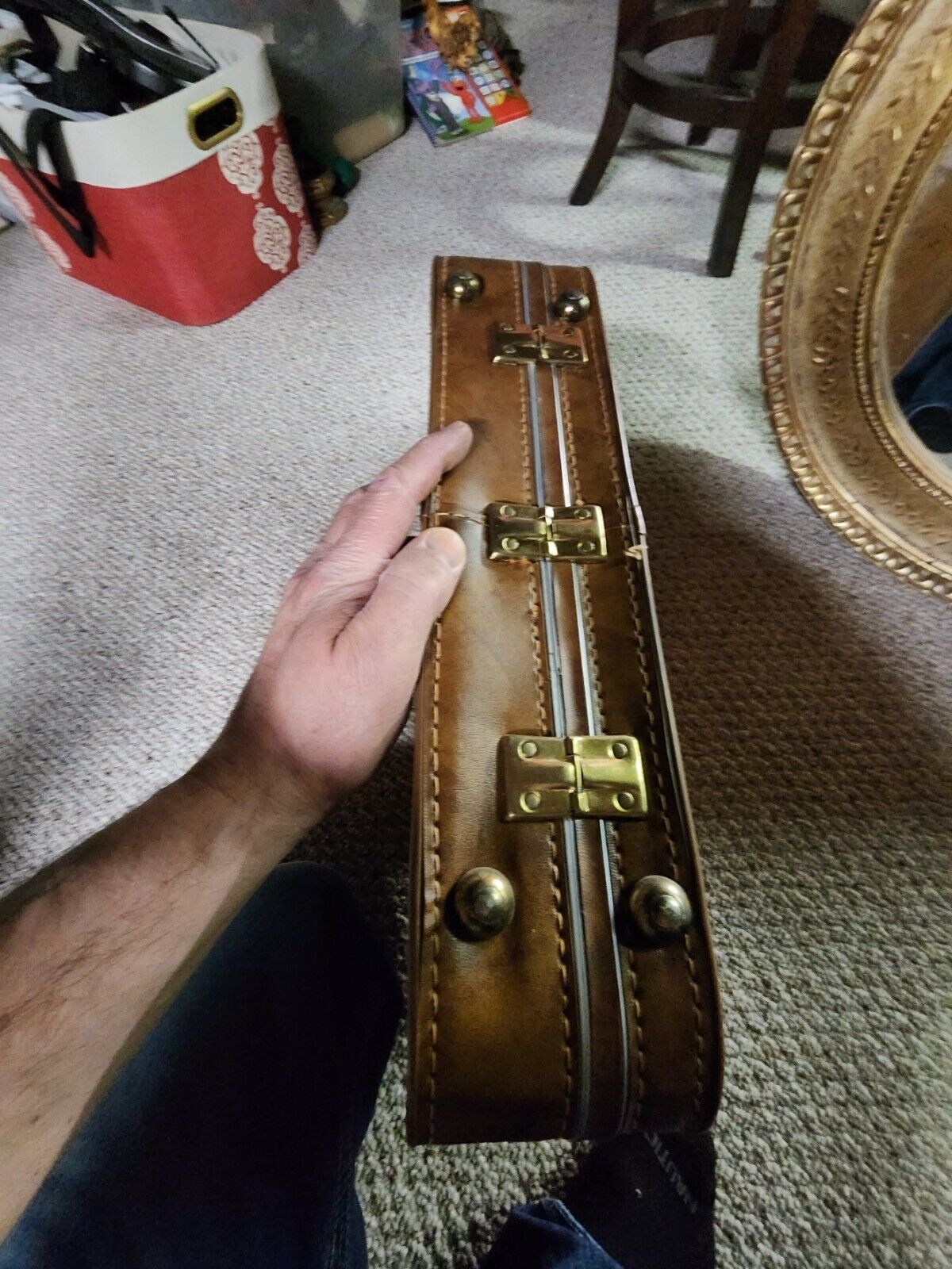 Vintage light brown briefcase - image 4