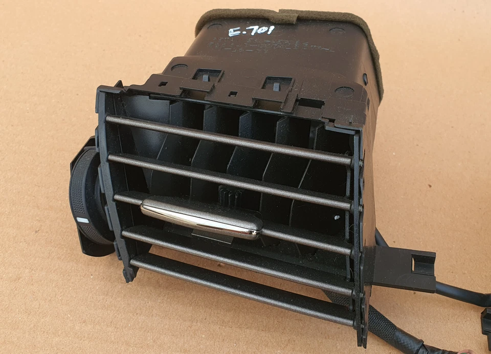 雷克萨斯 LS460 Ls460L 2007-2012 Ac grill Air vents Center 555643-0070L Oem 二手 — 第 3/4 张图片