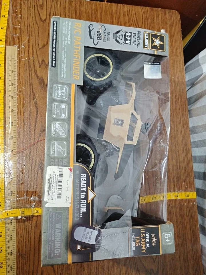 U.S Army PATHFINDER Remoted Controlled Car (R/C) & Official U.S Army Tag | New - Image 2 of 3