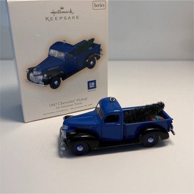 Hallmark Keepsake 1947 Chevrolet Pickup Blue Ornament All-American Trucks 2007