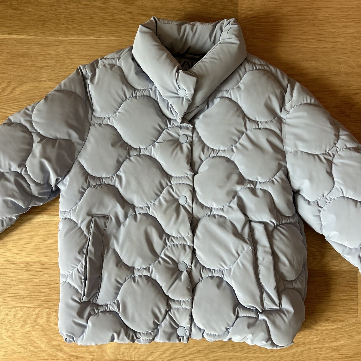 s-l1200.jpg s-l1200.jpg