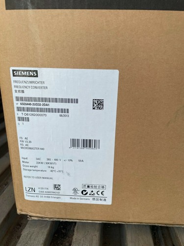 Neu im Karton Siemens 6SE6440-2UD32-2DA1 6SE 6440-2UD32-2DA1 22KW 380V KOSTENLOSER VERSAND