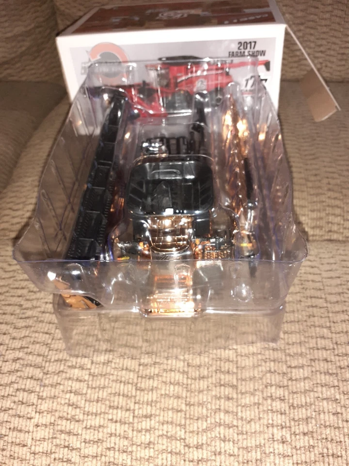 1/64 Case IH CIH Axial-flow 175 Year Anniversary Combine Copper Chaser Ertl - Image 3 of 4