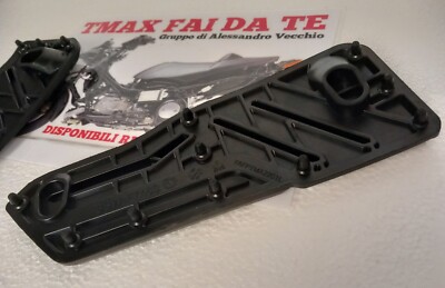 Pedane Posteriore Per TMAX 560 TECH MAX 2022-2024 - Poggiapiedi In