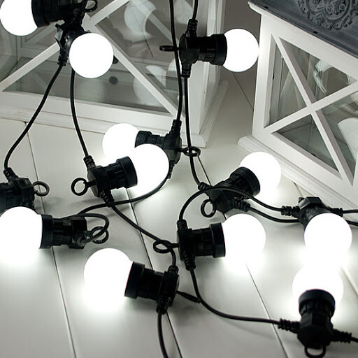 Catena Luminosa LED 20 Bulbi Bianco Freddo Esterno e Interno - Qualità Professionale