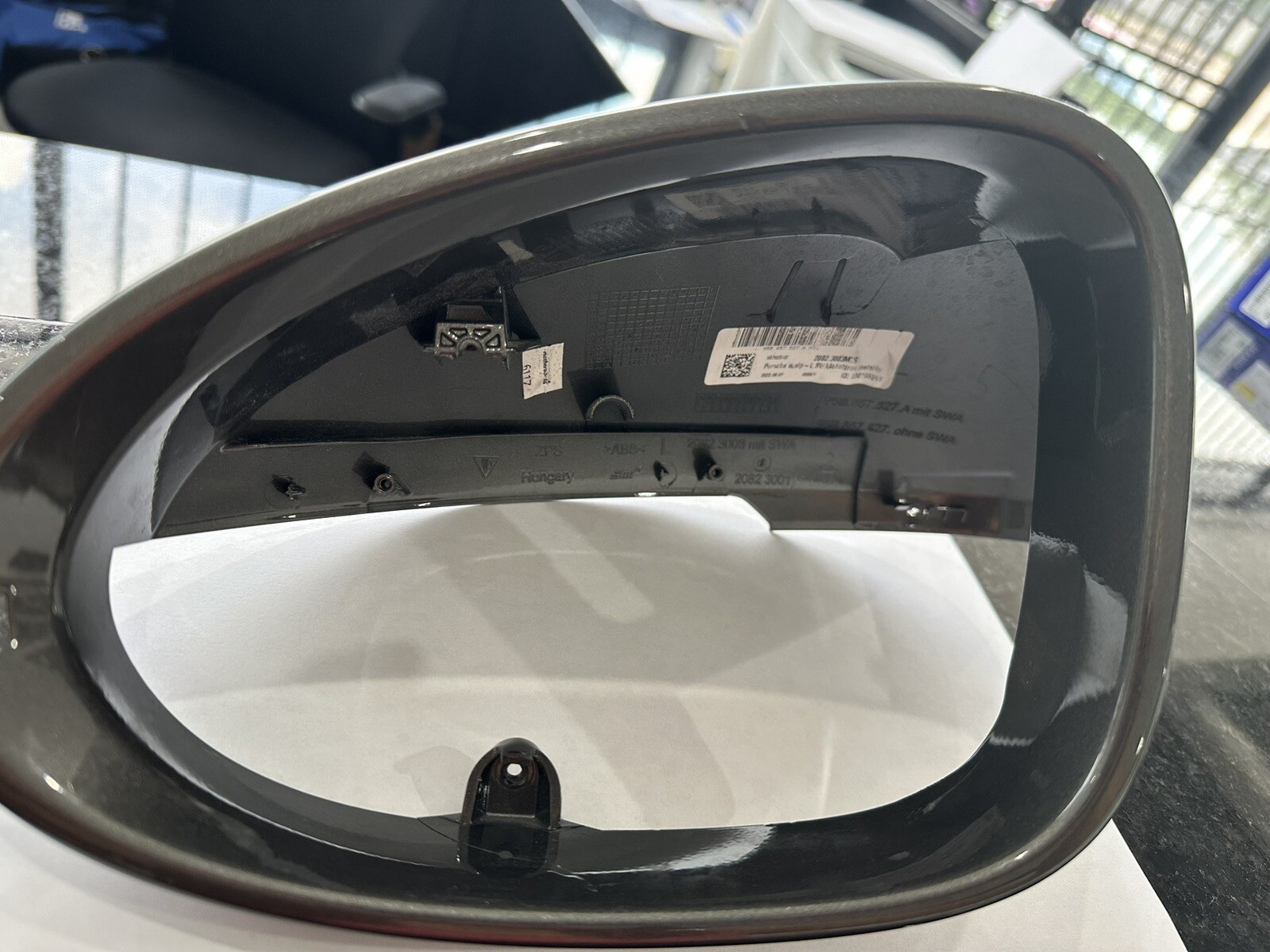 2022 PORSCHE MACAN 95B Front Left Door Mirror Cover 95B857527A | eBay