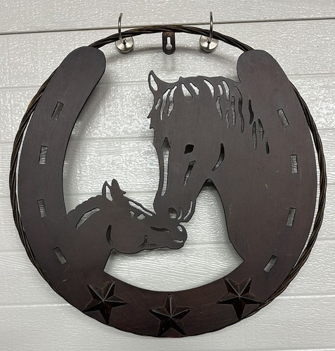 Horses/Horseshoe Metal Wall Decor 16”Circle Rustic/Farm/Cowboys Great Gift S2
