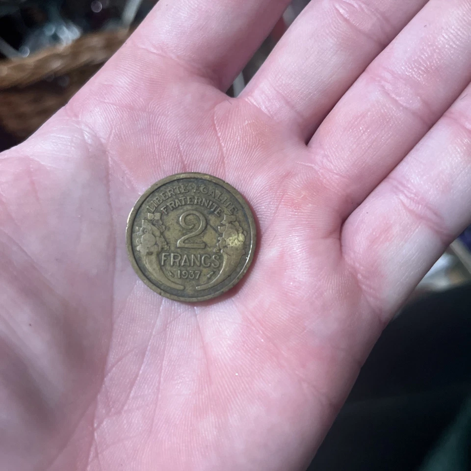 1937 French 1 and 2 Francs Coins in VF-EF Condition Liberte Egalite Fraternite - Image 2 of 2