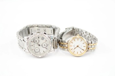 Damen verschiedene Bulova Uhren Quarz funktionieren x 2
