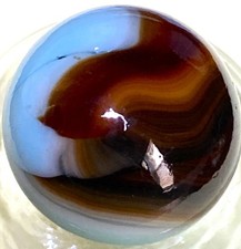 JABO SHOOTER BEAUTIFUL MOON GLOW / RICH BROWN SWIRLED SHOOTER .72" BOX03/62
