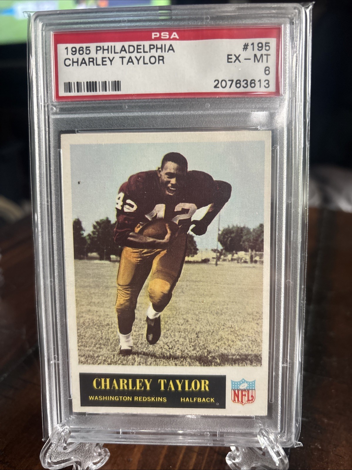 1965 Philadelphia Charley Taylor #195 (RC) Redskins HOFer PSA 6