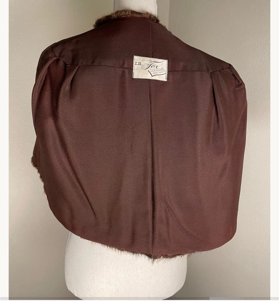 Capa vintage de IR Fox. Revisa la foto por favor. Foto 3 de 4