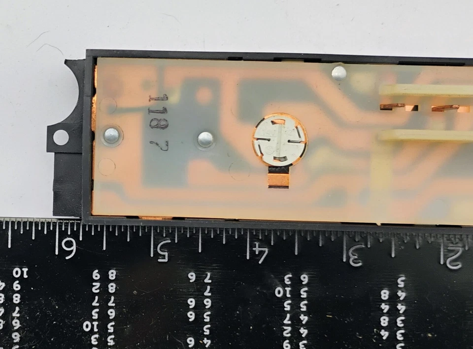 别克 Skylark 1985 - 88 GM 22534143 按钮车头灯开关 NOS 美国制造 — 第 3/4 张图片