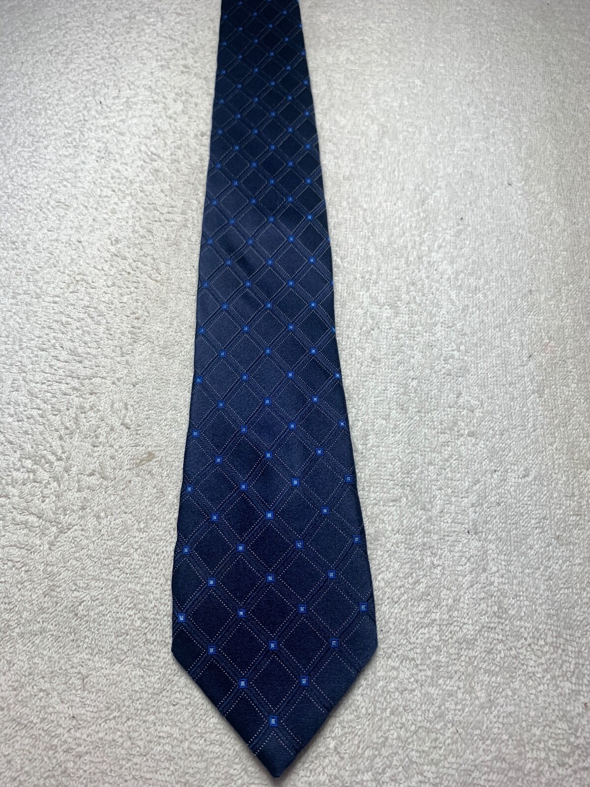 Picture 2 of 4