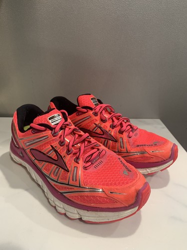 brooks transcend 7 red