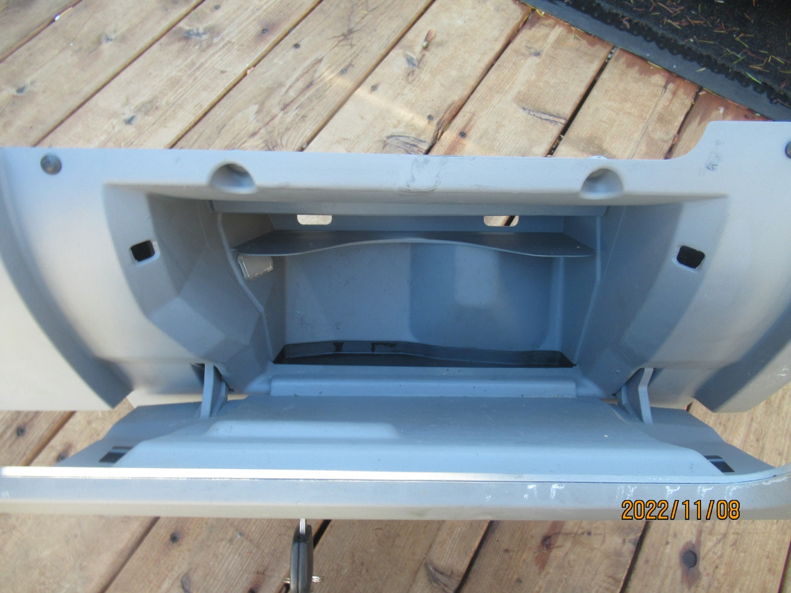 19982010 Volkswagen Beetle Glove Box Compartment Assembly 1C1880300 W