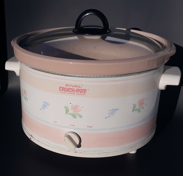 RIVAL Crock Stoneware Slow Cooker 5 Quart Model 3355 Crock Pot Pink
