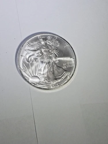 American Silver Eagle 2010 BU 1 Coin 1 Oz $1 Dollar Uncirculated Brilliant Mint