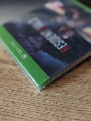 Xbox One Resident Evil 3 Remake Lenticular Edition, Sealed UK - Picture 7 of 7
