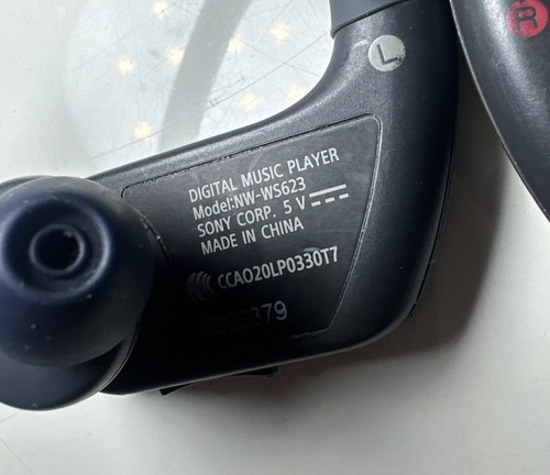 SONY NW-WS623 4GB Black Walkman W Series Memory (NOT PAIRING) - Picture 4 of 9