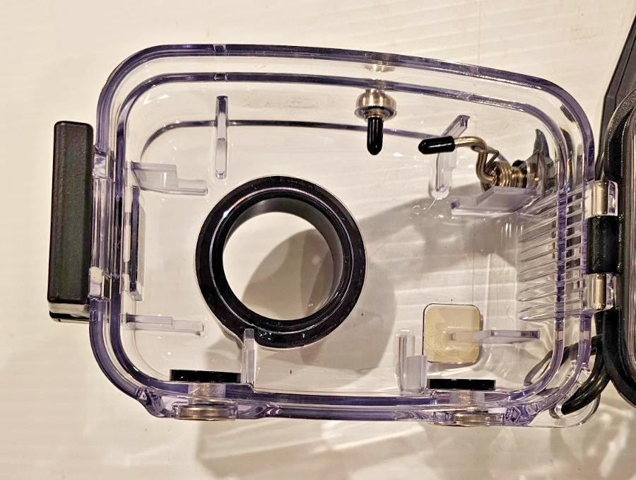 IKELITE  Underwater Camera Housing,  For  Sony Cyber-shot  W150 /W170   UC 05233 - Image 4 of 4