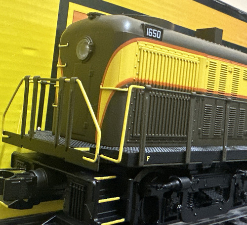 MTH RailKing 30-20298-1 SEABOARD RS-3 Diesel Engine #1650 O-Gauge ProtoSound 3.0 - Picture 5 of 10