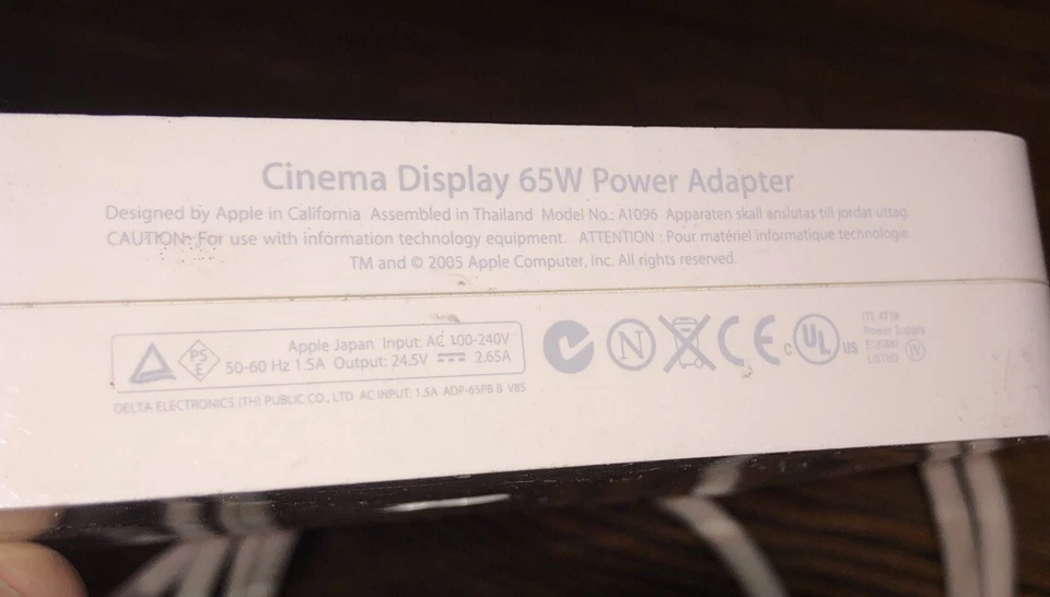 Apple A1096 Cinema 65W Display Power Adapter - Image 3 of 4