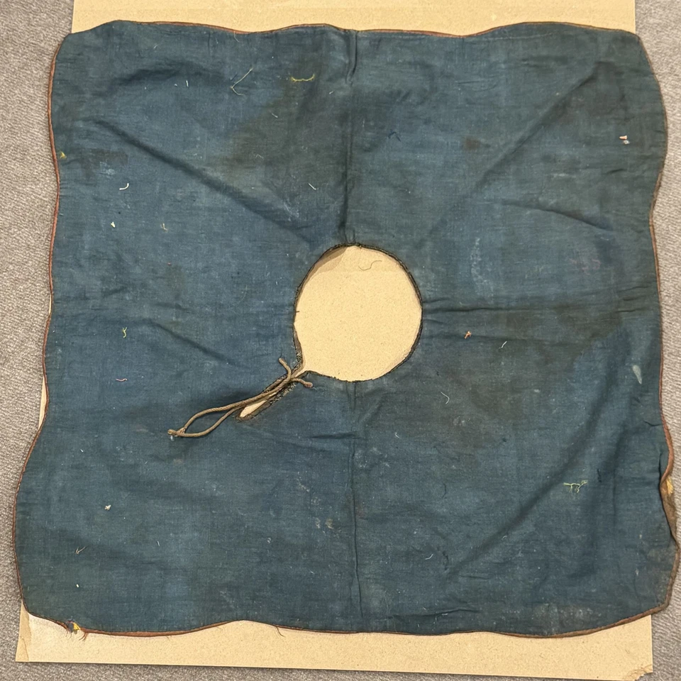 Early Qing 19th Century Chinese antique silk embroidered collars, yunjian - Image 2 of 4