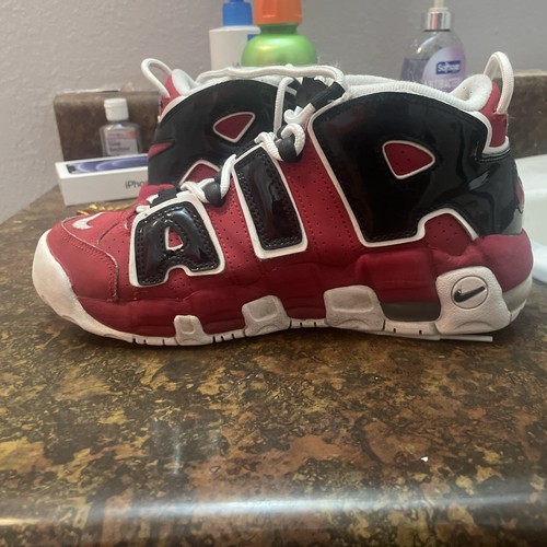 uptempo bulls 2021