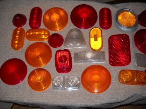 Lote de 39 lentes de respaldo marcador lateral luz trasera coche camioneta Dodge Chevy NORS - Imagen 1 de 3