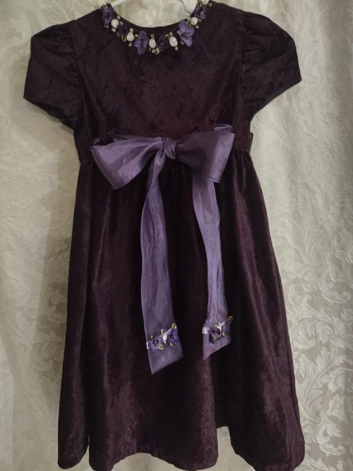 Crushed Velvet Christmas Dress Plum Purple Organza Bow Girl's Size 5 Bonnie Jean - Image 3 of 4