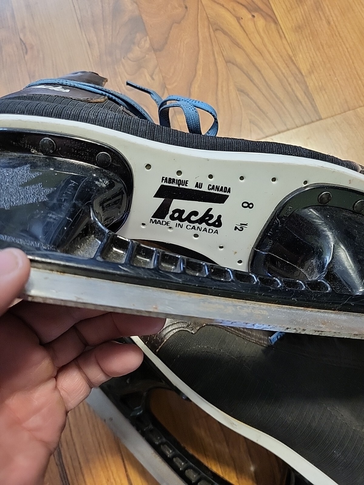 Vintage CCM Tacks size 81/2 Hockey Shoes Ice Skating Shoes Ice Hockey