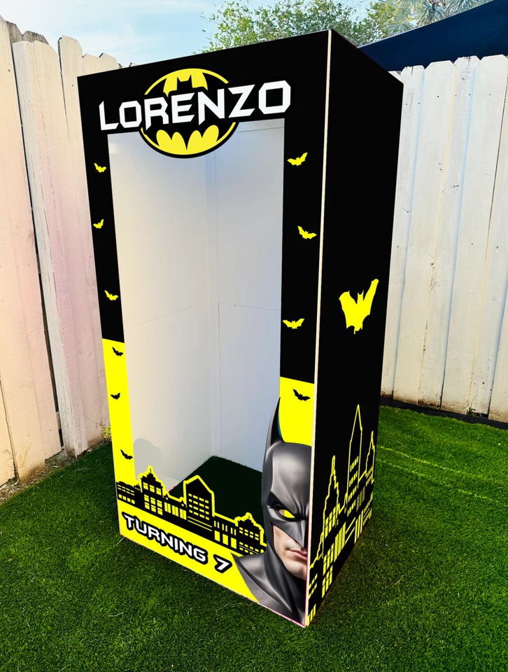 Cabina de fotos de inspiración Batman, caja de fotos de cumpleaños, utilería de Batman, fiesta de cumpleaños, Foto 4 de 4