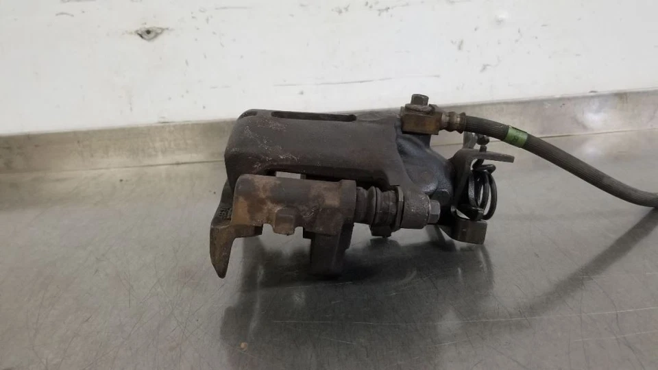 Ford Thunderbird Tbird 2002 pinza de freno pasajero trasero derecho Foto 3 de 4