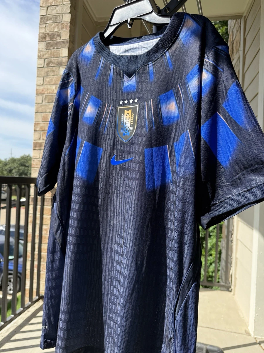 Preços baixos em Tamanho G Camisas de futebol da Equipe Nacional