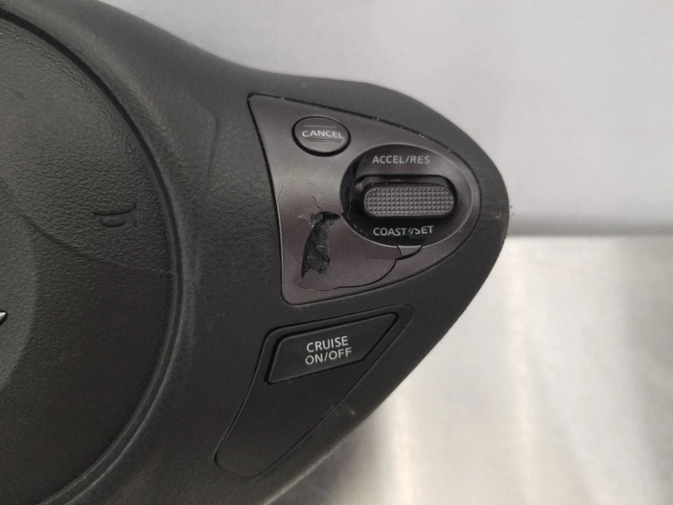 16 2016 NISSAN 370Z NISMO COUPE DRIVER LEFT STEERING WHEEL SRS PAD - SEE IMAGES — 第 3/4 张图片