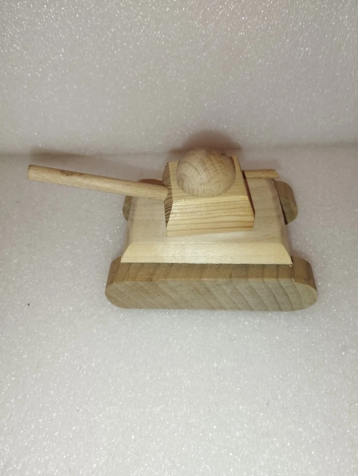 Carro Armato In Legno Vintage LEGGI DESCRIZIONE - Immagine 3 di 4