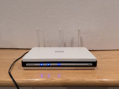 D-Link DIR-655 Xtreme N Gigabit WLAN Router Hochleistungsrouter sehr guter Zustand
