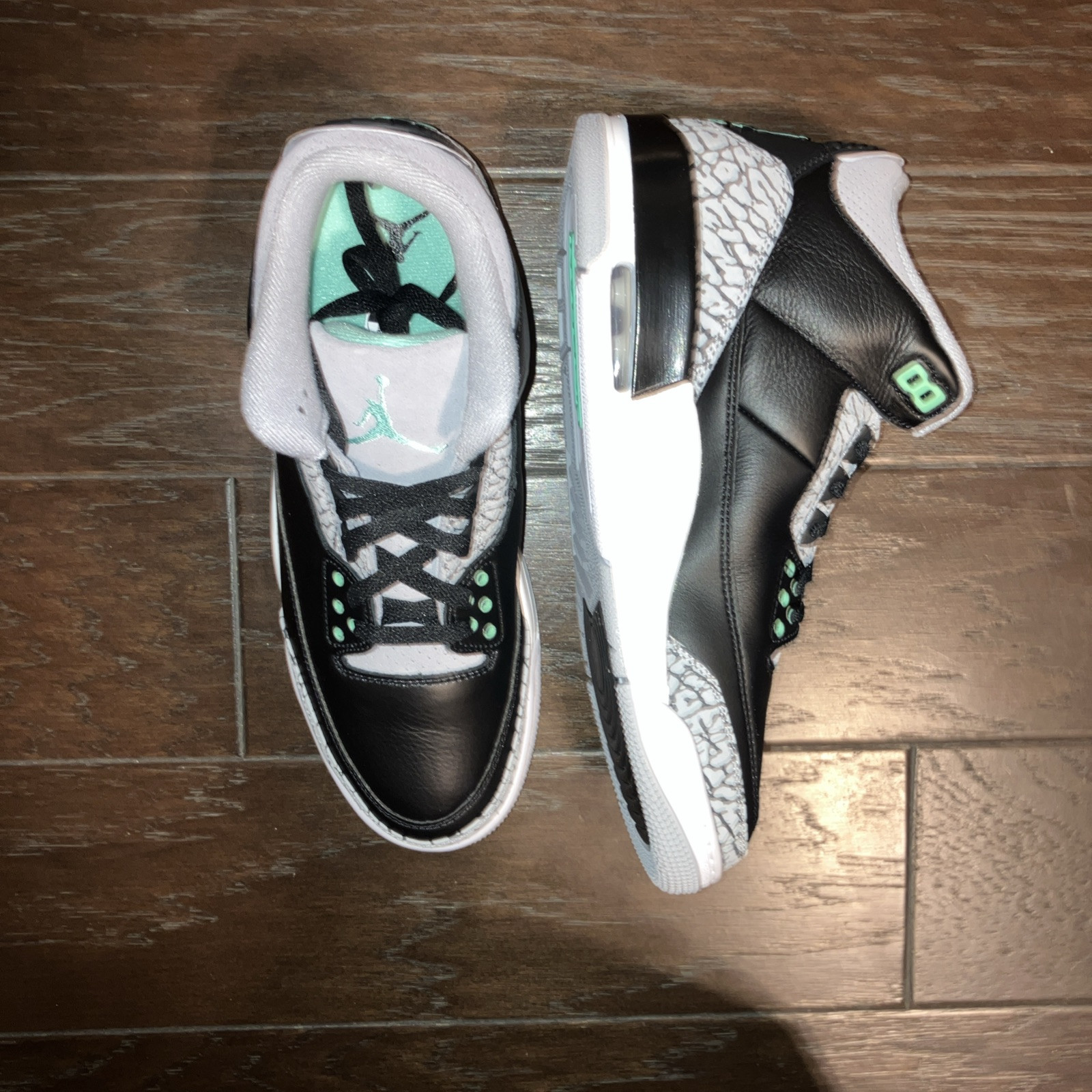 Size 10 - Air Jordan 3 Retro Green Glow