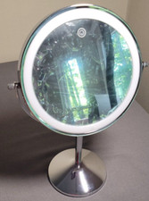 8 Inch Lighted Makeup Mirror LED Magnification 1X 10X Light Vanity Double-Sided