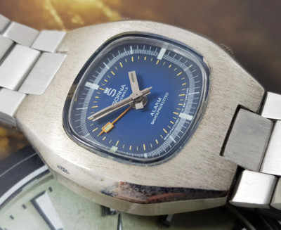 NICE & RARE VINTAGE SORNA ALARM WIND UP GENTS 2.