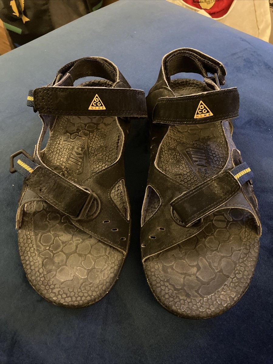 VTG 90's Nike Air Deschutz ACG Hiking Trail Water Sport Sandals